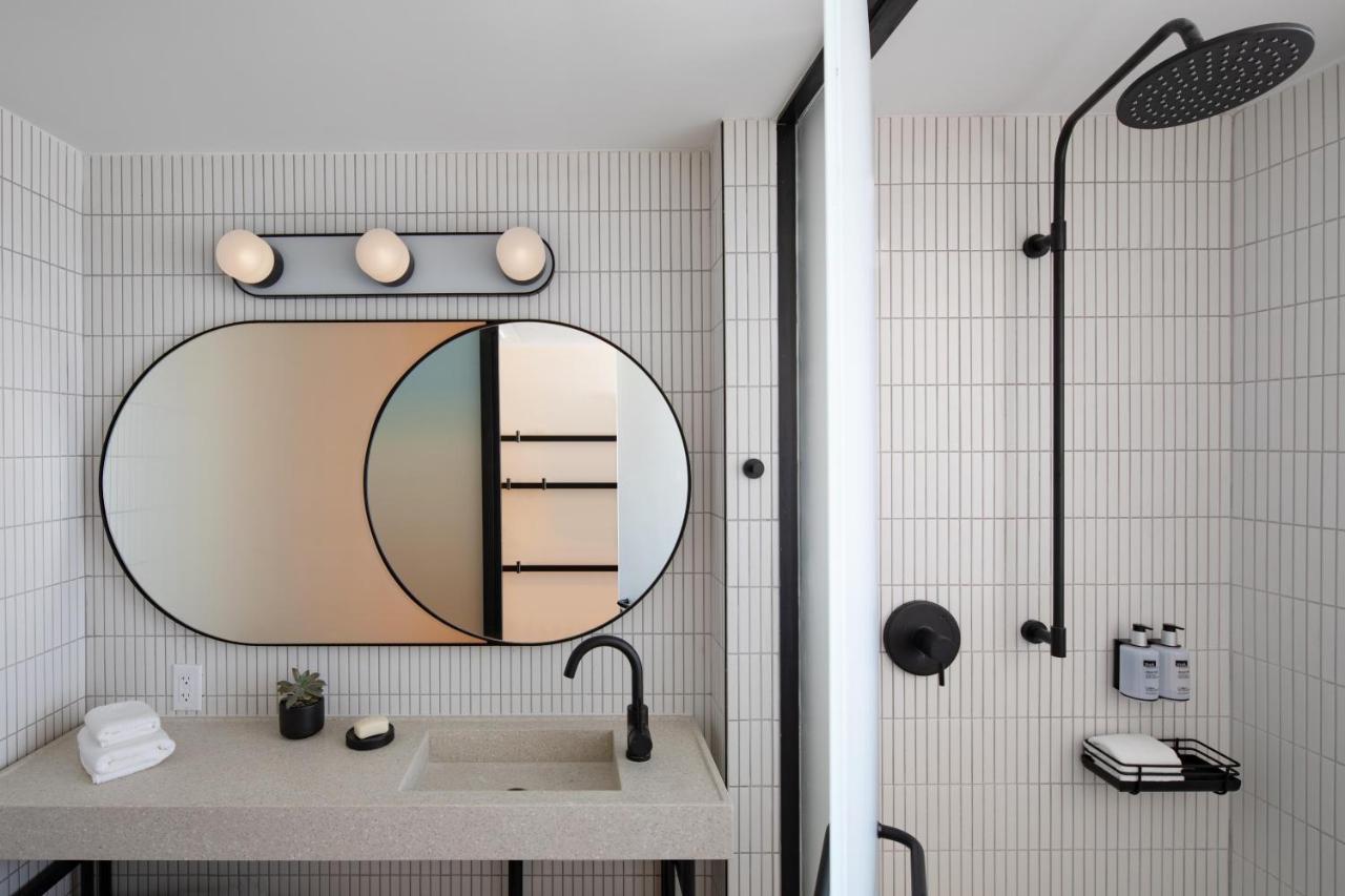 Moxy Miami South Beach Маями Бийч Екстериор снимка