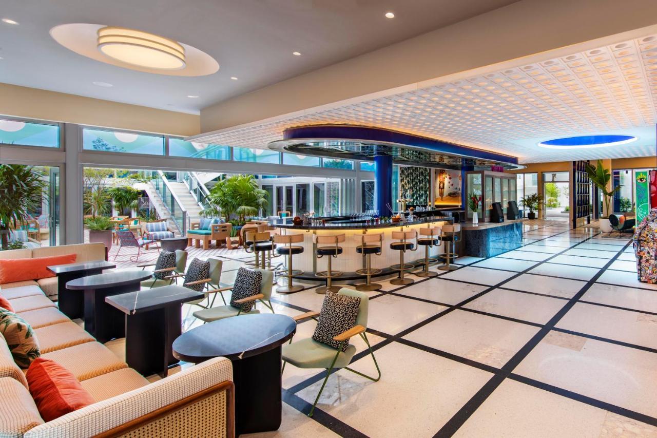 Moxy Miami South Beach Маями Бийч Екстериор снимка