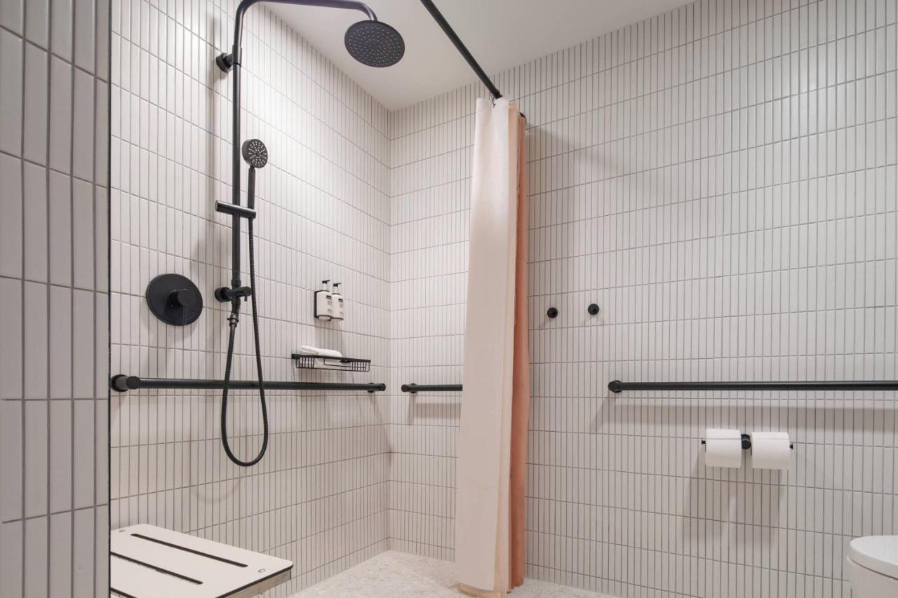 Moxy Miami South Beach Маями Бийч Екстериор снимка