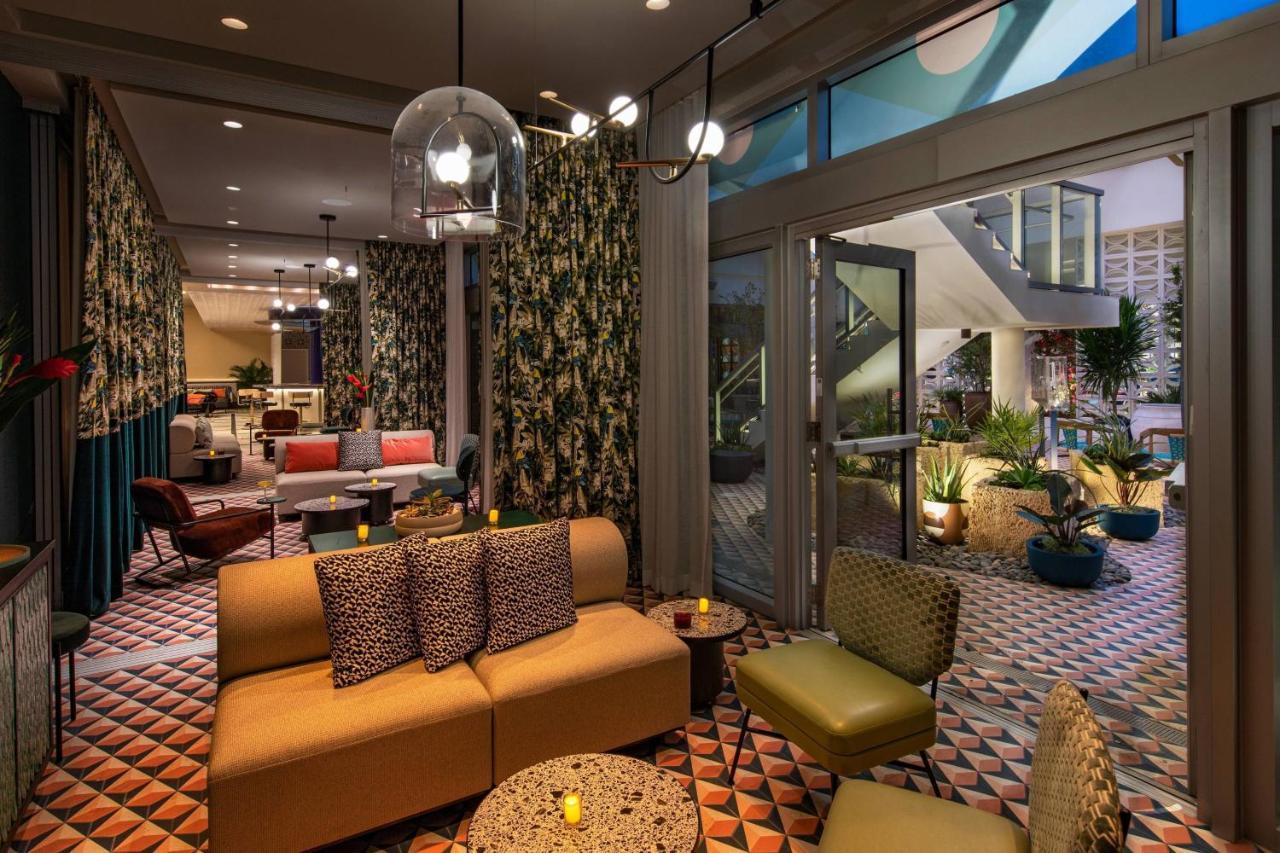 Moxy Miami South Beach Маями Бийч Екстериор снимка