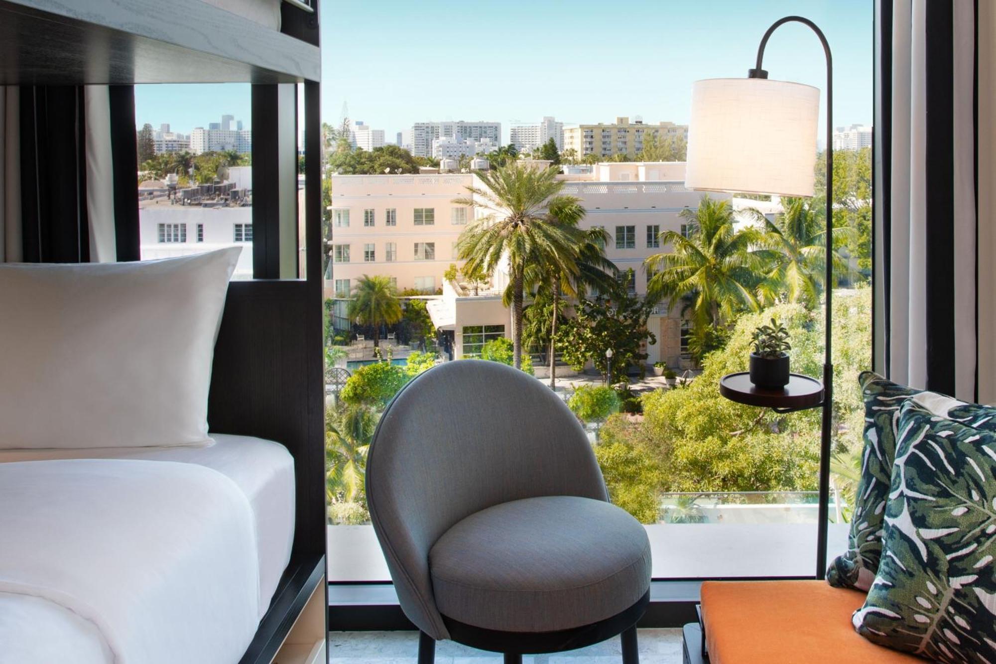 Moxy Miami South Beach Маями Бийч Екстериор снимка