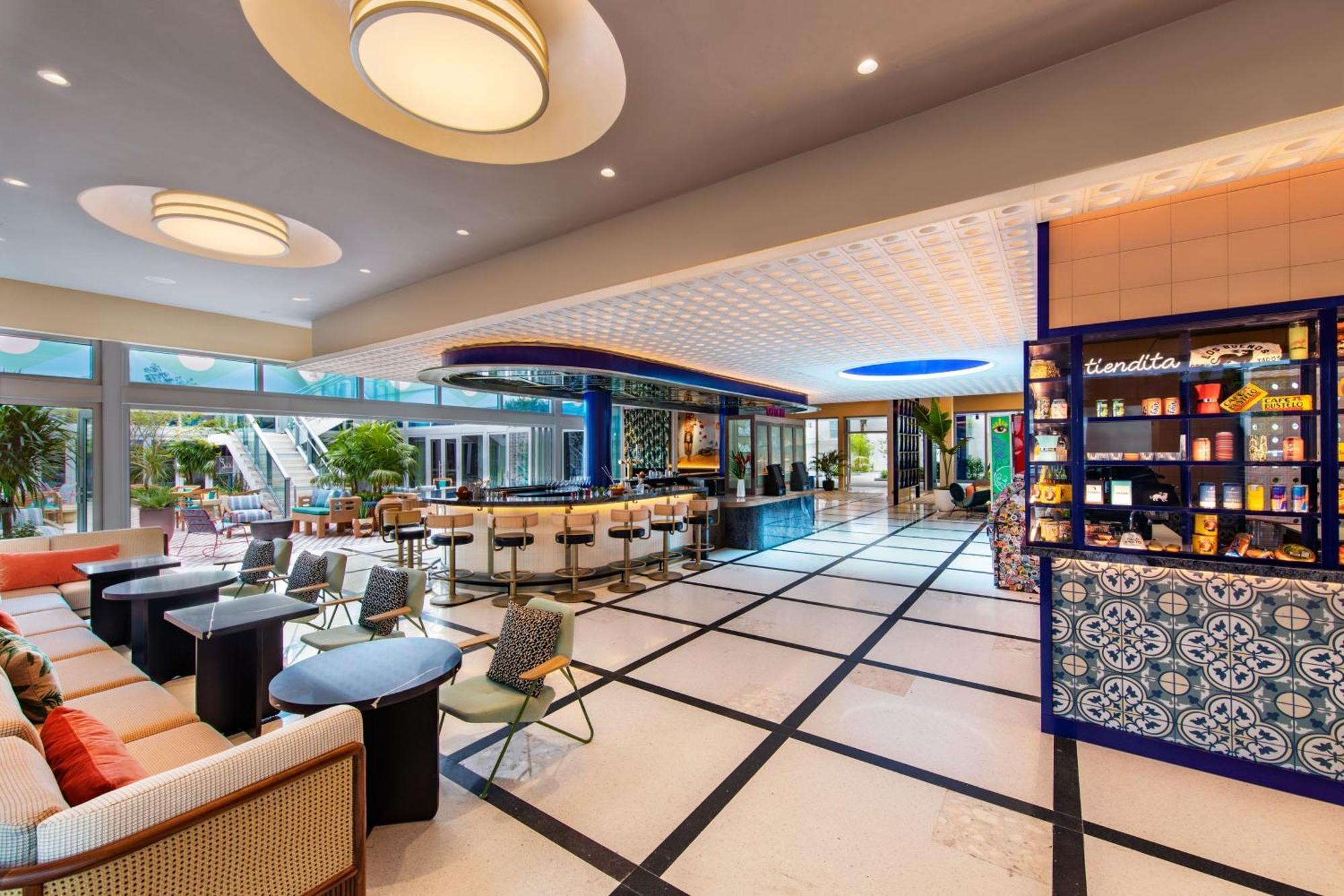 Moxy Miami South Beach Маями Бийч Екстериор снимка